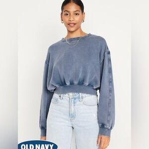 Cropped oversized crew neck